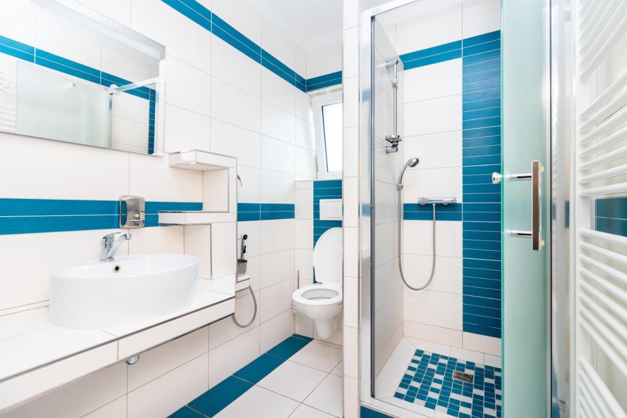 Ubytovani Bezchlebovi Hotel Český Krumlov Cameră foto